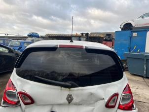 Gebruikte Ruit achter Renault Twingo II (CN) 1.2 16V Prijs € 100,00 Margeregeling aangeboden door Autohandel & Demontage Weteringbrug