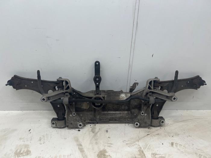 Gebruikte Subframe Volkswagen Golf Plus (5M1/1KP) 1.4 FSI 16V Prijs € 75,00 Margeregeling aangeboden door Autohandel & Demontage Weteringbrug