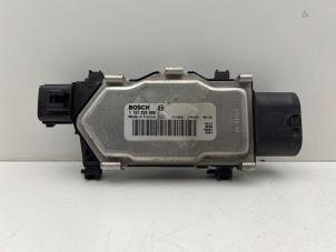 Gebruikte Koelvin module Mercedes B (W246) 1.6 B-200 BlueEFFICIENCY Turbo 16V Prijs € 20,00 Margeregeling aangeboden door Autohandel & Demontage Weteringbrug