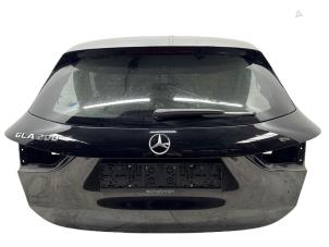 Gebruikte Achterklep Mercedes GLA (H247) 1.3 200 Turbo 16V Prijs € 950,00 Margeregeling aangeboden door Autohandel & Demontage Weteringbrug