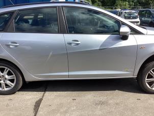 Gebruikte Dorpel rechts Seat Ibiza ST (6J8) 1.2 TDI Ecomotive Prijs op aanvraag aangeboden door Autohandel & Demontage Weteringbrug
