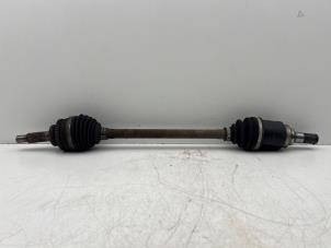 Gebruikte Homokineetas links-voor Suzuki Celerio (LF) 1.0 12V Dualjet Prijs € 40,00 Margeregeling aangeboden door Autohandel & Demontage Weteringbrug