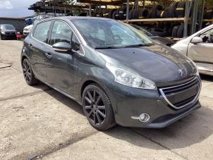 Gebruikte Dynamo Peugeot 208 I (CA/CC/CK/CL) 1.6 Blue HDi 100 Prijs € 30,00 Margeregeling aangeboden door Autohandel & Demontage Weteringbrug