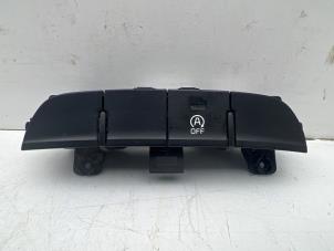 Gebruikte Start/Stop schakelaar Kia Picanto (JA) 1.0 12V Prijs € 20,00 Margeregeling aangeboden door Autohandel & Demontage Weteringbrug