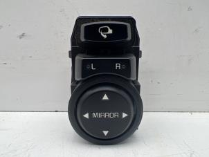 Gebruikte Spiegel Schakelaar Kia Picanto (JA) 1.0 12V Prijs € 20,00 Margeregeling aangeboden door Autohandel & Demontage Weteringbrug