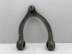 Gebruikte Draagarm boven rechts-voor Mercedes E Estate (S213) E-220d 2.0 Turbo 16V Prijs € 35,00 Margeregeling aangeboden door Autohandel & Demontage Weteringbrug