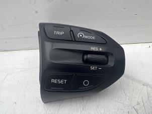 Gebruikte Cruise Control Bediening Kia Picanto (JA) 1.0 12V Prijs € 75,00 Margeregeling aangeboden door Autohandel & Demontage Weteringbrug