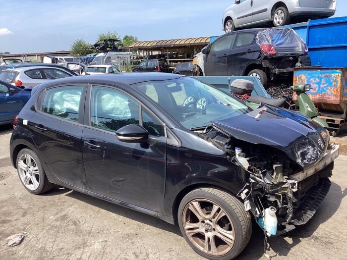 Gebruikte Subframe Peugeot 208 I (CA/CC/CK/CL) 1.2 Vti 12V PureTech 82 Prijs € 100,00 Margeregeling aangeboden door Autohandel & Demontage Weteringbrug