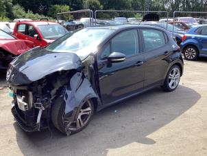 Gebruikte Fusee links-voor Peugeot 208 I (CA/CC/CK/CL) 1.2 Vti 12V PureTech 82 Prijs € 30,00 Margeregeling aangeboden door Autohandel & Demontage Weteringbrug