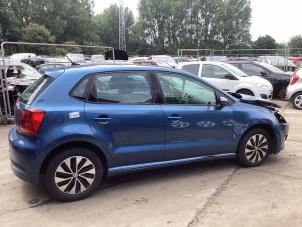 Uitlaat (compleet) van een Volkswagen Polo V (6R) 1.4 TDI DPF BlueMotion technology 2015