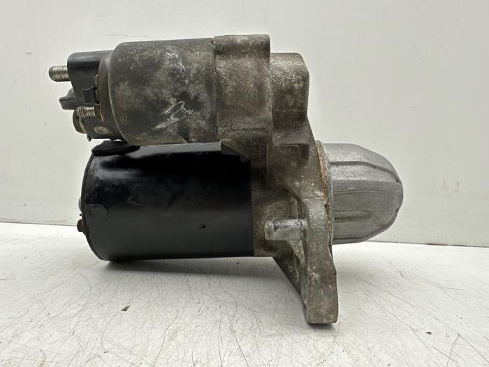 Gebruikte Startmotor BMW Mini (R50/53) 1.6 16V Cooper Prijs € 20,00 Margeregeling aangeboden door Autohandel & Demontage Weteringbrug