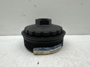 Gebruikte Oliefilter deksel Ford Transit 2.4 TDdi 16V 330M Prijs € 10,00 Margeregeling aangeboden door Autohandel & Demontage Weteringbrug