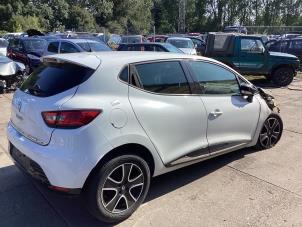 Gebruikte Dorpel rechts Renault Clio IV (5R) 1.2 TCE 16V GT EDC Prijs op aanvraag aangeboden door Autohandel & Demontage Weteringbrug