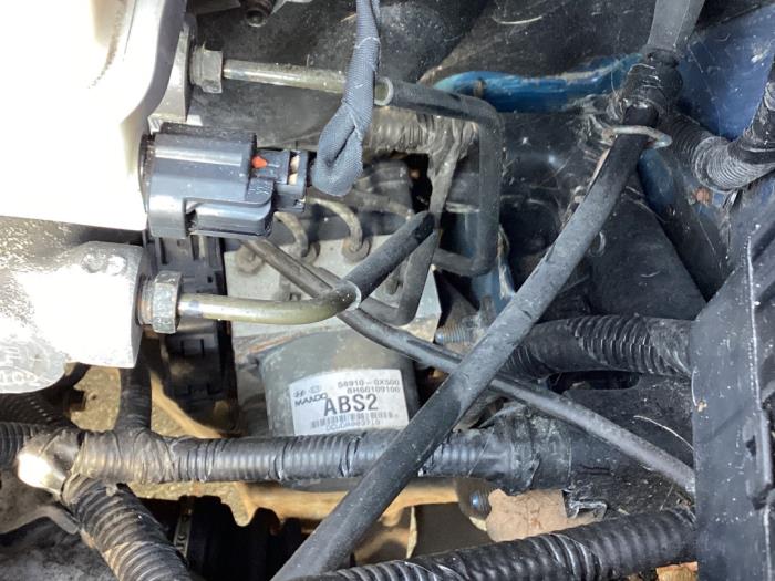 Gebruikte ABS Pomp Hyundai i10 (F5) 1.1i 12V Prijs € 40,00 Margeregeling aangeboden door Autohandel & Demontage Weteringbrug