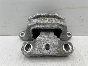 Gebruikte Motorrubber Volkswagen Up! (121) 1.0 12V 60 Prijs € 15,00 Margeregeling aangeboden door Autohandel & Demontage Weteringbrug