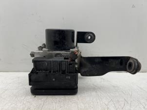 Gebruikte ABS Pomp Ford Focus 3 1.6 TDCi 115 Prijs € 75,00 Margeregeling aangeboden door Autohandel & Demontage Weteringbrug