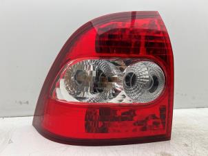 Gebruikte Achterlicht links Lada Priora (2172) Prijs € 150,00 Margeregeling aangeboden door Autohandel & Demontage Weteringbrug