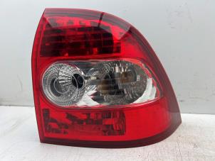 Gebruikte Achterlicht rechts Lada Priora (2172) Prijs € 150,00 Margeregeling aangeboden door Autohandel & Demontage Weteringbrug