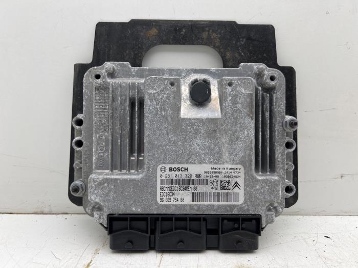 Gebruikte Computer Motormanagement Peugeot Partner (GC/GF/GG/GJ/GK) 1.6 HDI 90 16V Prijs € 100,00 Margeregeling aangeboden door Autohandel & Demontage Weteringbrug