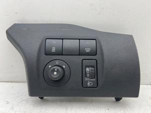 Gebruikte Dashboard deel Peugeot Partner (GC/GF/GG/GJ/GK) 1.6 BlueHDi 100 Prijs € 25,00 Margeregeling aangeboden door Autohandel & Demontage Weteringbrug