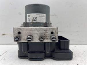 Gebruikte ABS Pomp Peugeot Partner (GC/GF/GG/GJ/GK) 1.6 BlueHDi 100 Prijs € 300,00 Margeregeling aangeboden door Autohandel & Demontage Weteringbrug