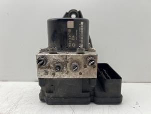 Gebruikte ABS Pomp Volkswagen Caddy III (2KA,2KH,2CA,2CH) 1.6 TDI 16V Prijs € 125,00 Margeregeling aangeboden door Autohandel & Demontage Weteringbrug