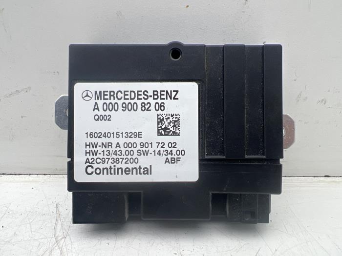 Gebruikte Trekhaak Module Mercedes Vito (447.6) 2.2 116 CDI 16V Prijs € 70,00 Margeregeling aangeboden door Autohandel & Demontage Weteringbrug