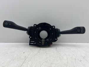 Gebruikte Combischakelaar Stuurkolom BMW Z4 Roadster (E85) 2.2 24V Prijs € 40,00 Margeregeling aangeboden door Autohandel & Demontage Weteringbrug
