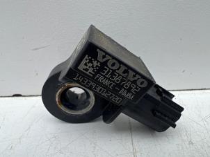 Gebruikte Airbag Sensor Volvo V40 (MV) 1.6 T2 GTDi 16V Prijs € 10,00 Margeregeling aangeboden door Autohandel & Demontage Weteringbrug