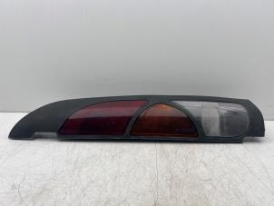 Gebruikte Achterlicht rechts Renault Kangoo Express (FC) 1.9 D 65 Prijs € 15,00 Margeregeling aangeboden door Autohandel & Demontage Weteringbrug