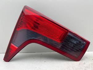 Gebruikte Achterlicht links Citroen C5 II Berline (RC) 2.0 16V Prijs € 25,00 Margeregeling aangeboden door Autohandel & Demontage Weteringbrug