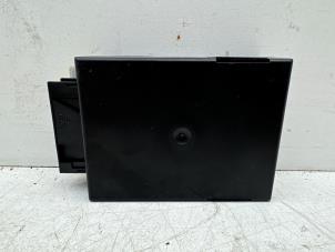 Gebruikte Luchtvering module BMW X5 (E53) 4.4 V8 32V Prijs € 25,00 Margeregeling aangeboden door Autohandel & Demontage Weteringbrug