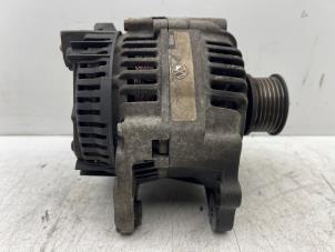 Gebruikte Alternator Volkswagen Polo III (6N1) 1.4i 60 Prijs € 20,00 Margeregeling aangeboden door Autohandel & Demontage Weteringbrug