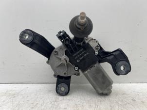 Gebruikte Ruitenwissermotor achter Opel Astra J Sports Tourer (PD8/PE8/PF8) 1.4 16V ecoFLEX Prijs € 15,00 Margeregeling aangeboden door Autohandel & Demontage Weteringbrug