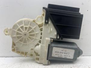 Gebruikte Portierruitmotor Seat Ibiza III (6L1) Prijs € 10,00 Margeregeling aangeboden door Autohandel & Demontage Weteringbrug