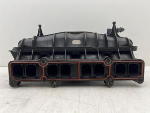 Gebruikte Spruitstuk Inlaat Volvo V40 (MV) 1.6 T3 GTDi 16V Prijs € 40,00 Margeregeling aangeboden door Autohandel & Demontage Weteringbrug