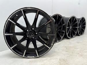 Gebruikte Velgen set Mercedes G AMG (463) 4.0 G 63 AMG V8 32V Prijs € 950,00 Margeregeling aangeboden door Autohandel & Demontage Weteringbrug