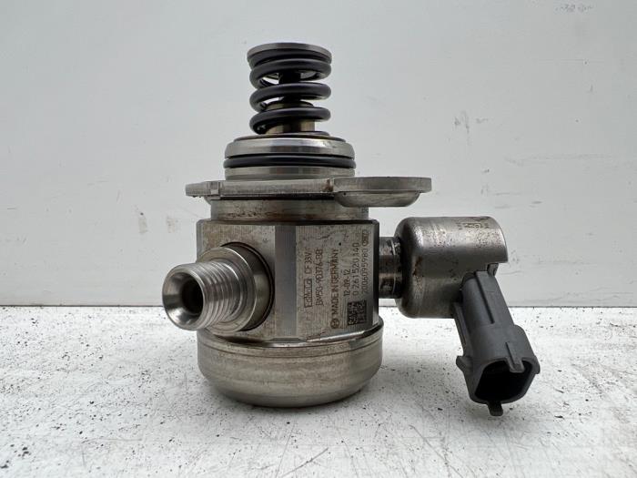 Gebruikte Brandstofpomp Mechanisch Volvo V40 (MV) 1.6 T3 GTDi 16V Prijs € 70,00 Margeregeling aangeboden door Autohandel & Demontage Weteringbrug