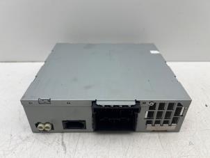 Gebruikte Radio module Audi A5 Sportback (8TA) 1.8 TFSI 16V Prijs € 345,00 Margeregeling aangeboden door Autohandel & Demontage Weteringbrug