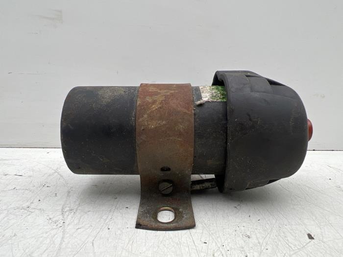 Gebruikte Bobine Audi 100 Avant (C4) 2.3E 5E Prijs € 10,00 Margeregeling aangeboden door Autohandel & Demontage Weteringbrug