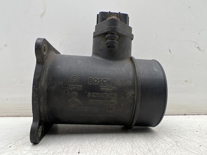 Gebruikte Luchthoeveelheidsmeter Nissan Almera (N16) 1.5 16V Prijs € 35,00 Margeregeling aangeboden door Autohandel & Demontage Weteringbrug