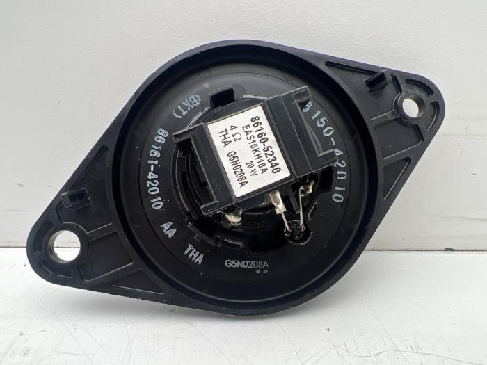 Luidspreker van een Toyota RAV4 (A4) 2.5 Hybrid 16V VVT-i 4x4 2016