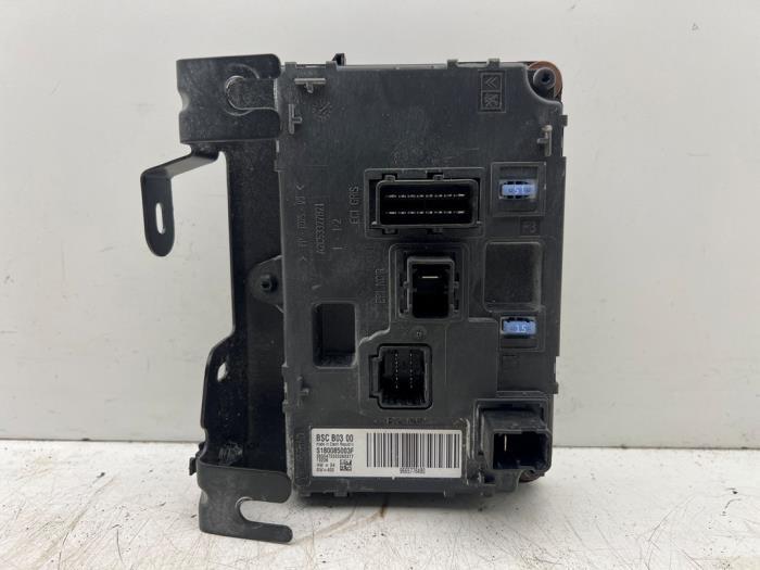 Gebruikte Bodycontrol Module Peugeot Partner (GC/GF/GG/GJ/GK) 1.6 HDI 90 Prijs € 30,00 Margeregeling aangeboden door Autohandel & Demontage Weteringbrug