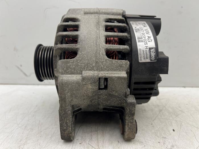 Gebruikte Alternator Volkswagen Fox (5Z) 1.2 Prijs € 45,00 Margeregeling aangeboden door Autohandel & Demontage Weteringbrug