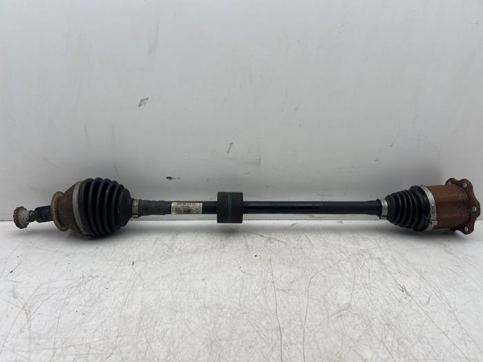 Gebruikte Aandrijfas rechts-voor Audi A1 Sportback (GBA) 1.0 30 TFSI 12V Prijs € 295,00 Margeregeling aangeboden door Autohandel & Demontage Weteringbrug