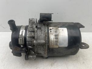 Gebruikte Pomp Servo BMW Mini One/Cooper (R50) 1.6 16V Cooper Prijs € 320,00 Margeregeling aangeboden door Autohandel & Demontage Weteringbrug