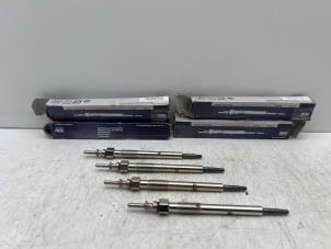 Gebruikte Gloeikaars Opel Zafira (M75) Prijs € 50,00 Margeregeling aangeboden door Autohandel & Demontage Weteringbrug