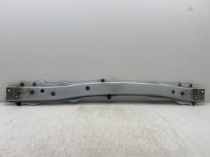 Gebruikte Chassisbalk voor Peugeot 108 1.0 12V VVT-i Prijs € 45,00 Margeregeling aangeboden door Autohandel & Demontage Weteringbrug