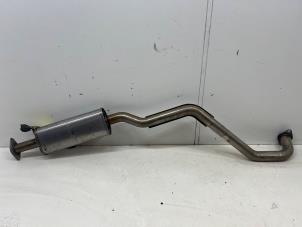 Gebruikte Uitlaat Middendemper Kia Stonic (YB) 1.0i T-GDi 12V Eco-Dynamics+ Prijs € 115,00 Margeregeling aangeboden door Autohandel & Demontage Weteringbrug