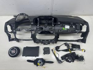 Gebruikte Airbag set + dashboard Fiat 500 (312) 0.9 TwinAir 80 Prijs € 725,00 Margeregeling aangeboden door Autohandel & Demontage Weteringbrug